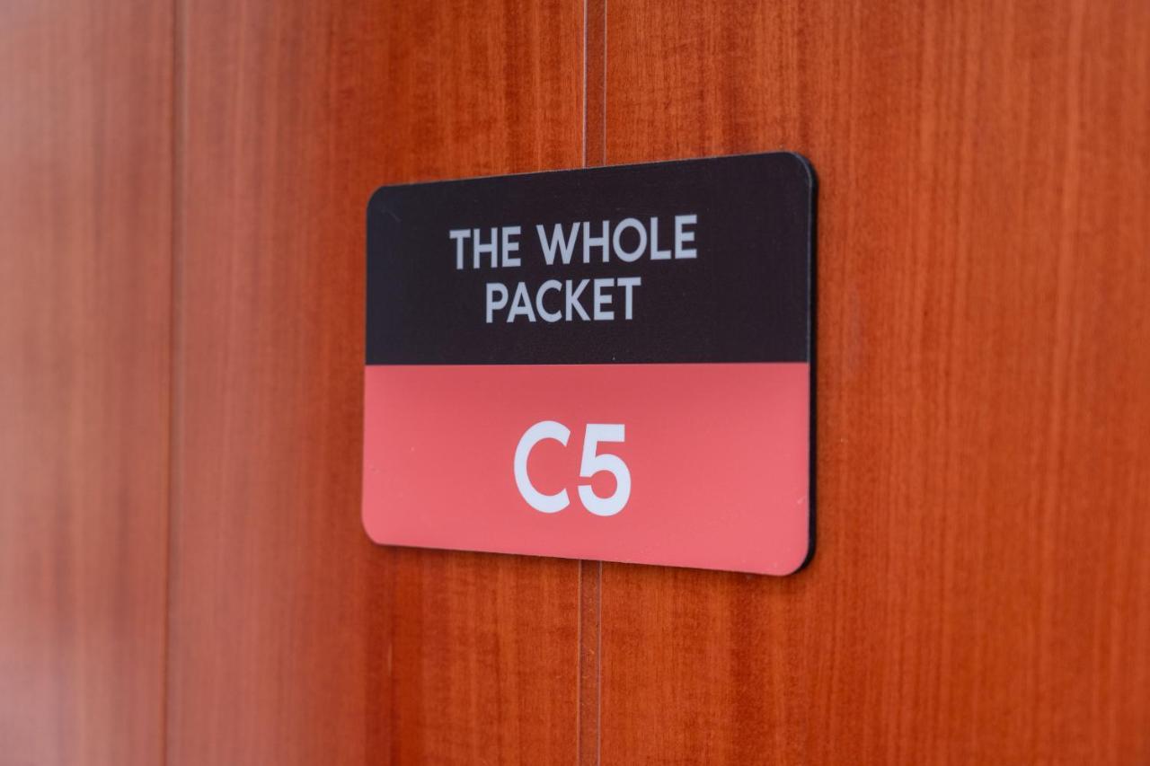 The Whole Packet C5 Center With Parking Apartment Larissa Exterior foto